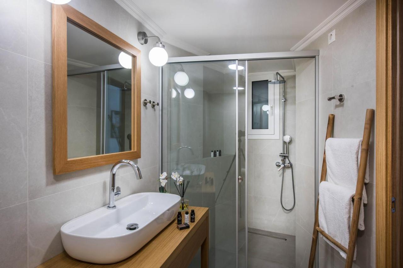 Loggia Suites By Good Life Heraklion Exteriör bild